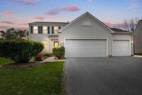 Photo of 2311 W CASCADE Circle, Round Lake, IL 60073 (MLS # 12607656)