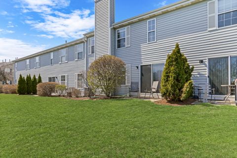 Tiny photo for 1435 Orleans Drive, Mundelein, IL 60060 (MLS # 12610604)