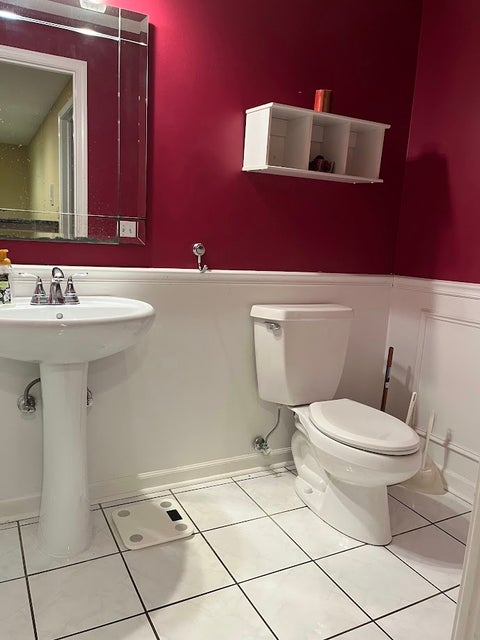 Tiny photo for 210 Persimmon Drive, St. Charles, IL 60174 (MLS # 12637640)