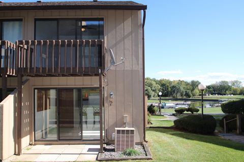 56 Vail Colony 5 Fox Lake IL 60020