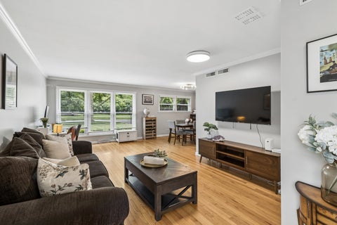 Tiny photo for 552 Burton Avenue, Highland Park, IL 60035 (MLS # 12669349)