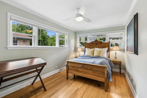 Tiny photo for 552 Burton Avenue, Highland Park, IL 60035 (MLS # 12669349)