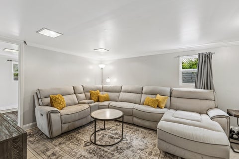 Tiny photo for 552 Burton Avenue, Highland Park, IL 60035 (MLS # 12669349)