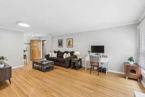 Tiny photo for 552 Burton Avenue, Highland Park, IL 60035 (MLS # 12669349)