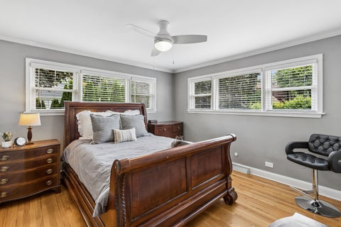 Tiny photo for 552 Burton Avenue, Highland Park, IL 60035 (MLS # 12669349)