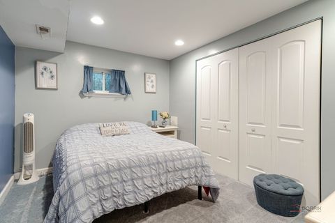 Tiny photo for 1315 Lily Court, Grayslake, IL 60030 (MLS # 12647998)