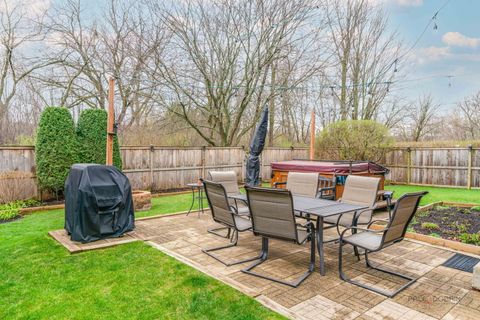 Tiny photo for 1315 Lily Court, Grayslake, IL 60030 (MLS # 12647998)