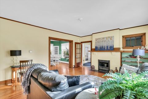 Tiny photo for 804 W Michigan Avenue, Urbana, IL 61801 (MLS # 12546534)