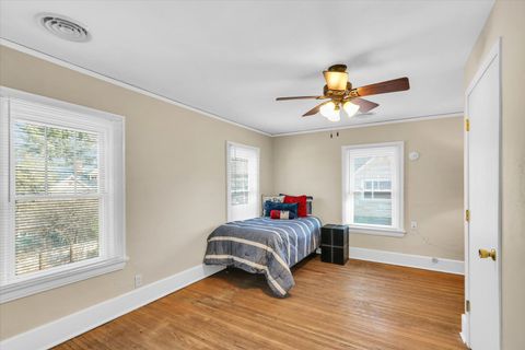 Tiny photo for 804 W Michigan Avenue, Urbana, IL 61801 (MLS # 12546534)