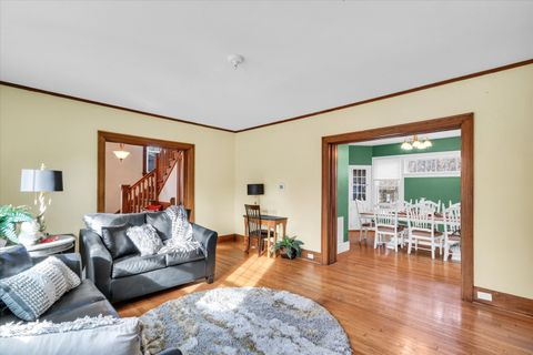 Tiny photo for 804 W Michigan Avenue, Urbana, IL 61801 (MLS # 12546534)