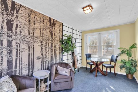 Tiny photo for 804 W Michigan Avenue, Urbana, IL 61801 (MLS # 12546534)