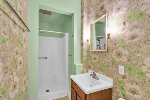 Tiny photo for 804 W Michigan Avenue, Urbana, IL 61801 (MLS # 12546534)