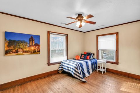 Tiny photo for 804 W Michigan Avenue, Urbana, IL 61801 (MLS # 12546534)