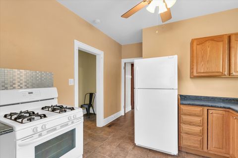 Tiny photo for 804 W Michigan Avenue, Urbana, IL 61801 (MLS # 12546534)