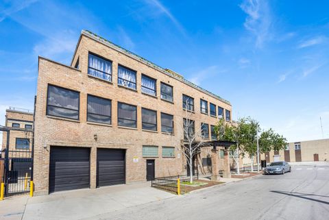 2701 W Fulton Street PENTHOUSE Chicago IL 60612