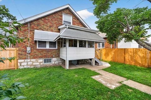 Tiny photo for 5410 Tholozan Avenue, Saint Louis, MO 63109 (MLS # 12688329)