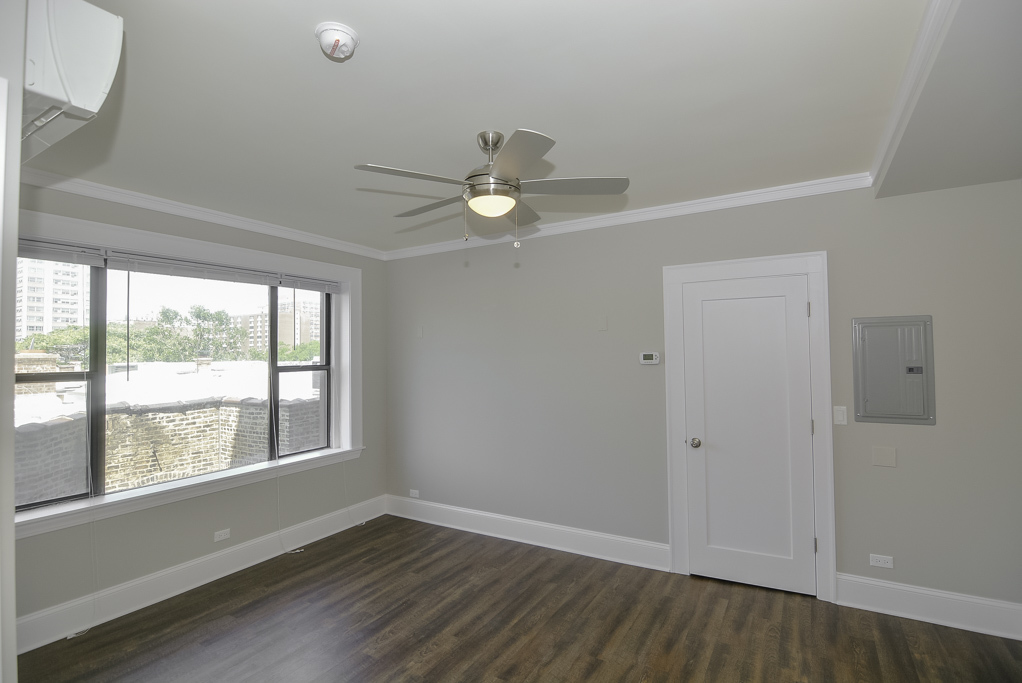 817 W Lakeside Place 506