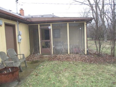 Tiny photo for 6526 Howard Avenue, Indian Head Park, IL 60525 (MLS # 12593678)