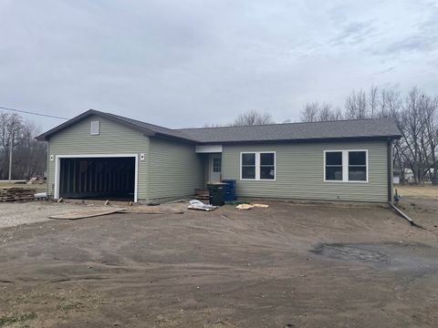 Tiny photo for 386 W 3rd Street, Braidwood, IL 60408 (MLS # 12515083)