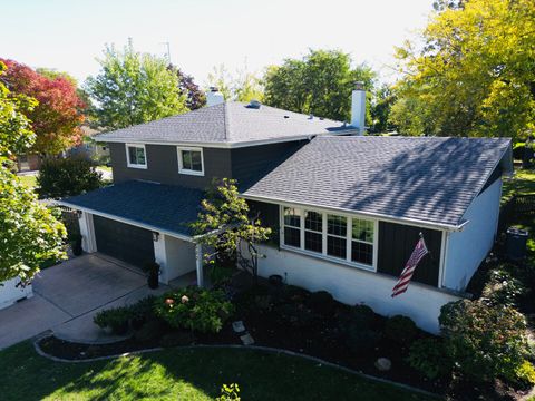 Tiny photo for 522 E Park Manor Court, Elmhurst, IL 60126 (MLS # 12493205)