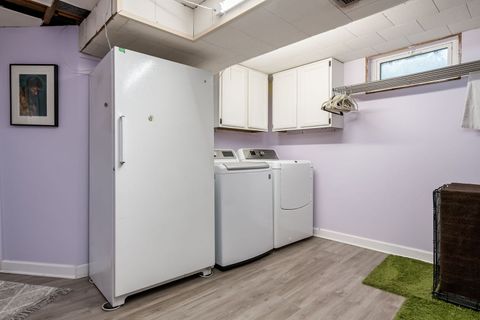 Tiny photo for 522 E Park Manor Court, Elmhurst, IL 60126 (MLS # 12493205)