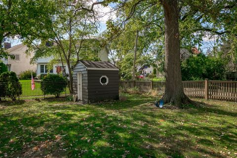 Tiny photo for 522 E Park Manor Court, Elmhurst, IL 60126 (MLS # 12493205)