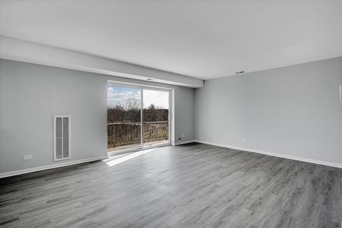 Tiny photo for 245 S Park Lane #321, Palatine, IL 60074 (MLS # 12576335)