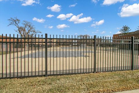 Tiny photo for 245 S Park Lane #321, Palatine, IL 60074 (MLS # 12576335)