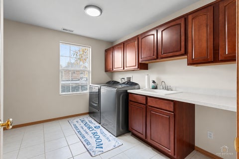 Tiny photo for 9418 HUBER Court #9418, Orland Park, IL 60467 (MLS # 12794432)