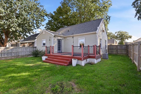 Tiny photo for 2630 Davie Street, Davenport, IA 52804 (MLS # 12787551)
