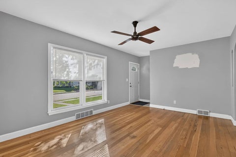 Tiny photo for 2630 Davie Street, Davenport, IA 52804 (MLS # 12787551)