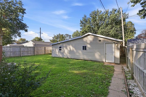 Tiny photo for 2630 Davie Street, Davenport, IA 52804 (MLS # 12787551)