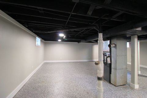 Tiny photo for 355 S Evergreen Avenue, Kankakee, IL 60901 (MLS # 12448815)