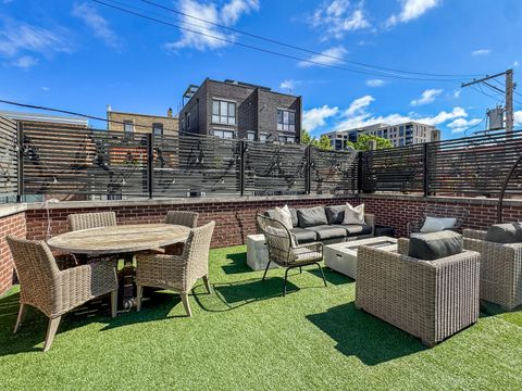 Tiny photo for 1637 N Burling Street, Chicago, IL 60614 (MLS # 12488066)