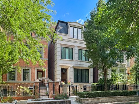 Photo of 1637 N Burling Street, Chicago, IL 60614 (MLS # 12488066)
