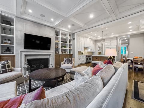 Tiny photo for 1637 N Burling Street, Chicago, IL 60614 (MLS # 12488066)