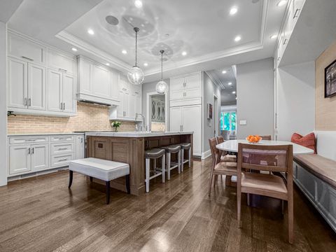 Tiny photo for 1637 N Burling Street, Chicago, IL 60614 (MLS # 12488066)