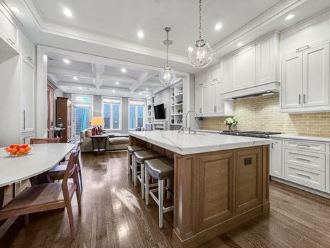 Tiny photo for 1637 N Burling Street, Chicago, IL 60614 (MLS # 12488066)