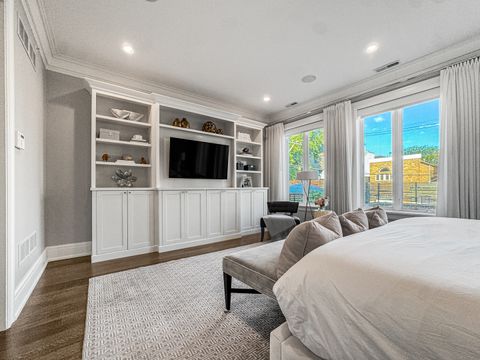Tiny photo for 1637 N Burling Street, Chicago, IL 60614 (MLS # 12488066)