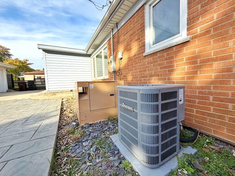 Tiny photo for 1S518 MacArthur Drive, Oakbrook Terrace, IL 60181 (MLS # 12528851)