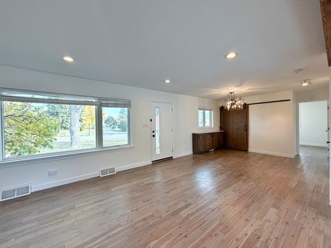 Tiny photo for 1S518 MacArthur Drive, Oakbrook Terrace, IL 60181 (MLS # 12528851)