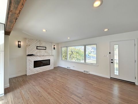 Tiny photo for 1S518 MacArthur Drive, Oakbrook Terrace, IL 60181 (MLS # 12528851)