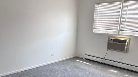 Tiny photo for 7005 99th Street #4, Chicago Ridge, IL 60415 (MLS # 12652050)