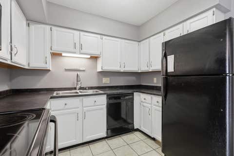 Tiny photo for 4190 MALLARD Court #9, Bettendorf, IA 52722 (MLS # 12735729)