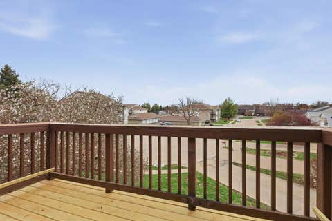 Tiny photo for 4190 MALLARD Court #9, Bettendorf, IA 52722 (MLS # 12735729)
