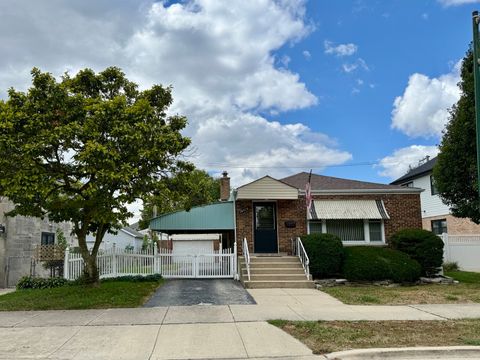 10416 S Sacramento Avenue Chicago IL 60655