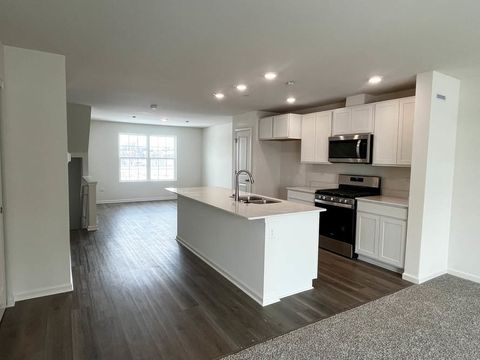 Tiny photo for 1382 Foxglove Drive, Bartlett, IL 60103 (MLS # 12486297)