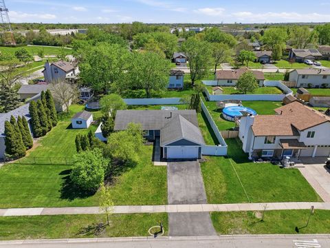 Tiny photo for 3895 Clipper Drive, Hanover Park, IL 60133 (MLS # 12633756)