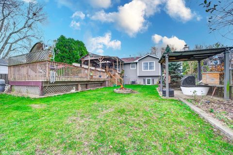 Tiny photo for 21314 Highland Drive, Lake Zurich, IL 60047 (MLS # 12553241)