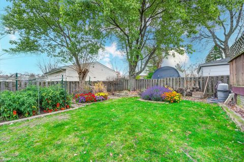 Tiny photo for 21314 Highland Drive, Lake Zurich, IL 60047 (MLS # 12553241)